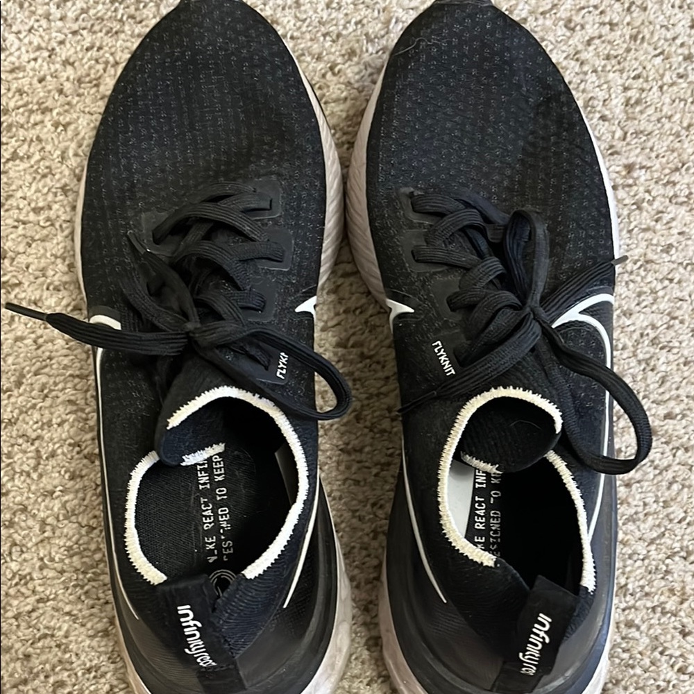 Men’s Nike Infinity React flyknit